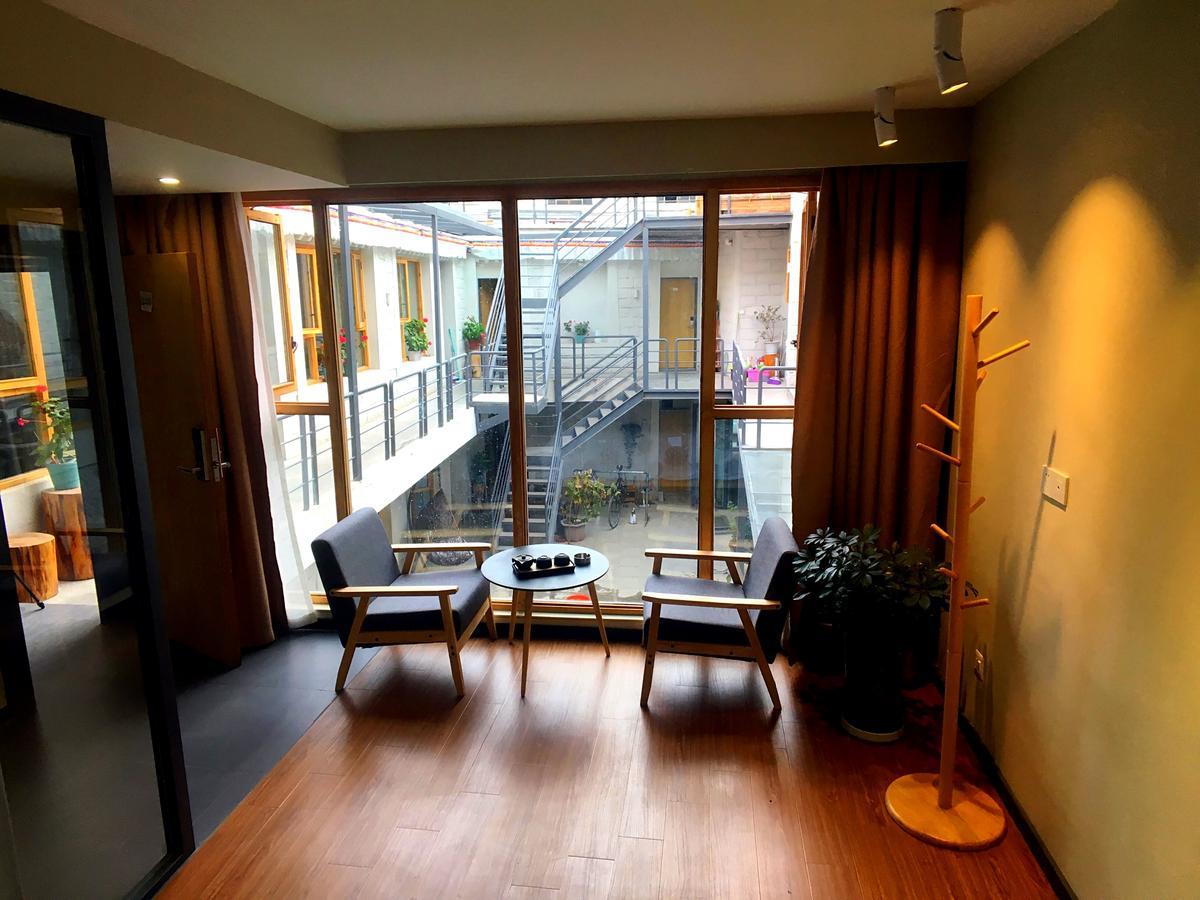Fengma Feiyang Hostel Lhasa Bagian luar foto